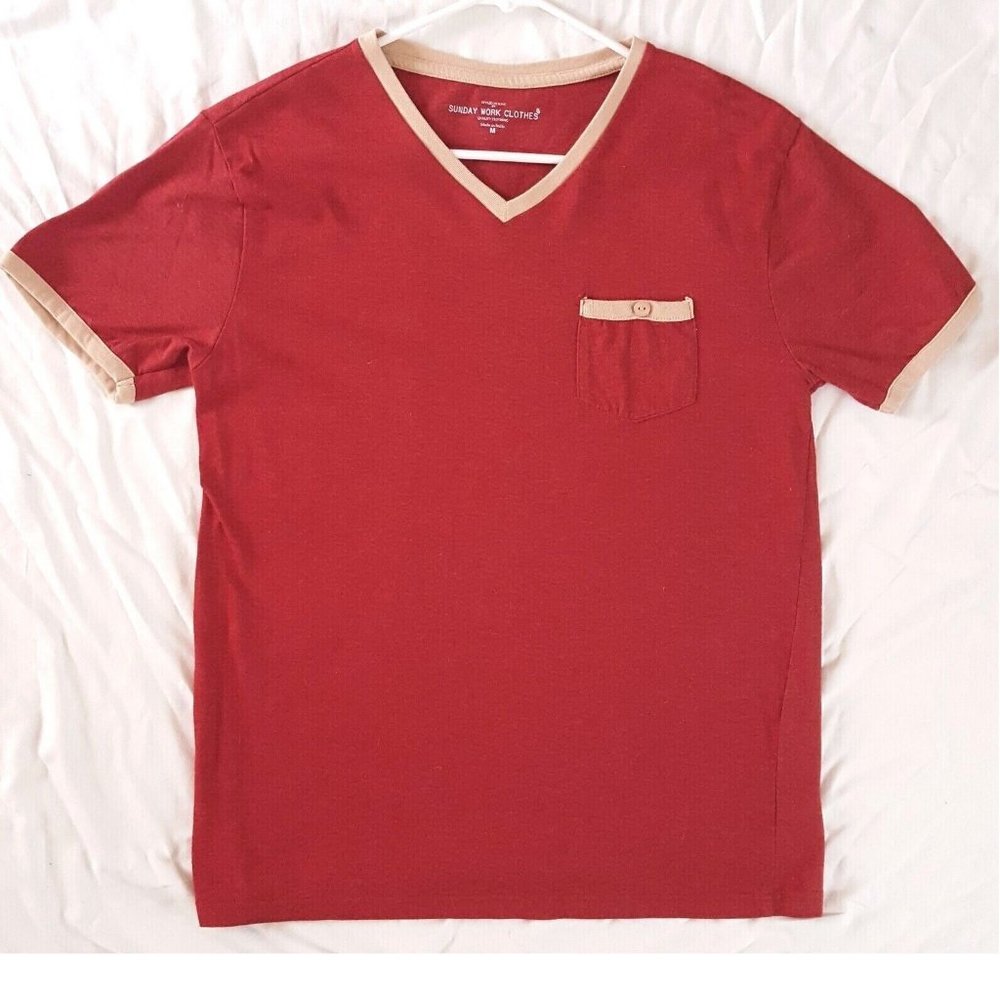 Sunday Work Clothes V-Neck Pocket T Shirt Men's Size Medium Cotton Poly Red